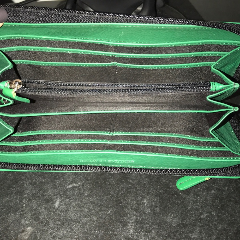 Wallet - Picture 3 of 8